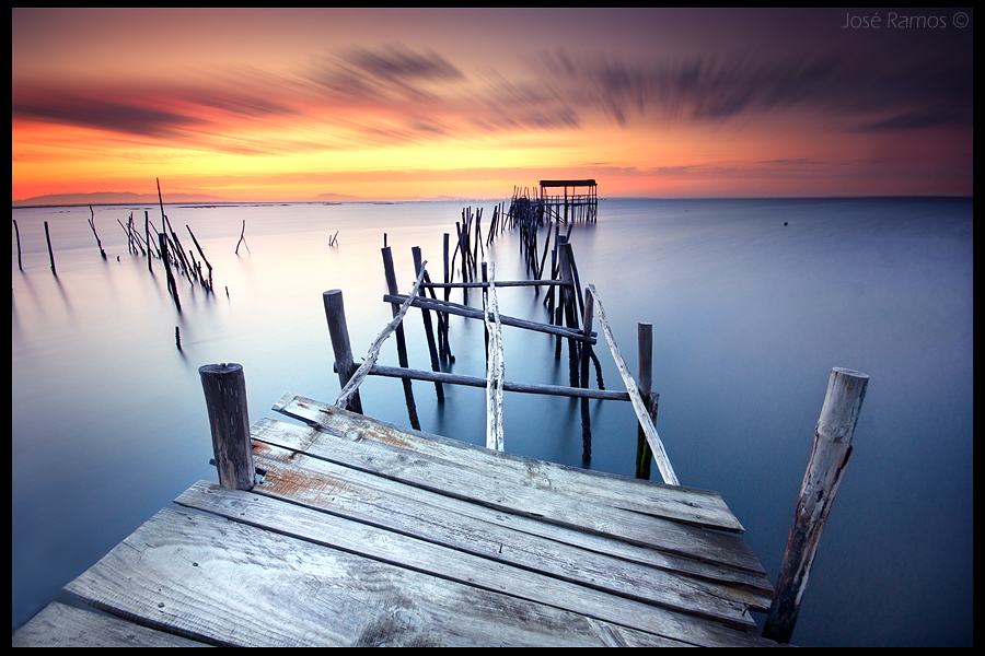 Long exposure waterscape photography in the Palafite Peer of Carrasqueira, in the Alentejo region, made by landscape photographer José Ramos from Portugal